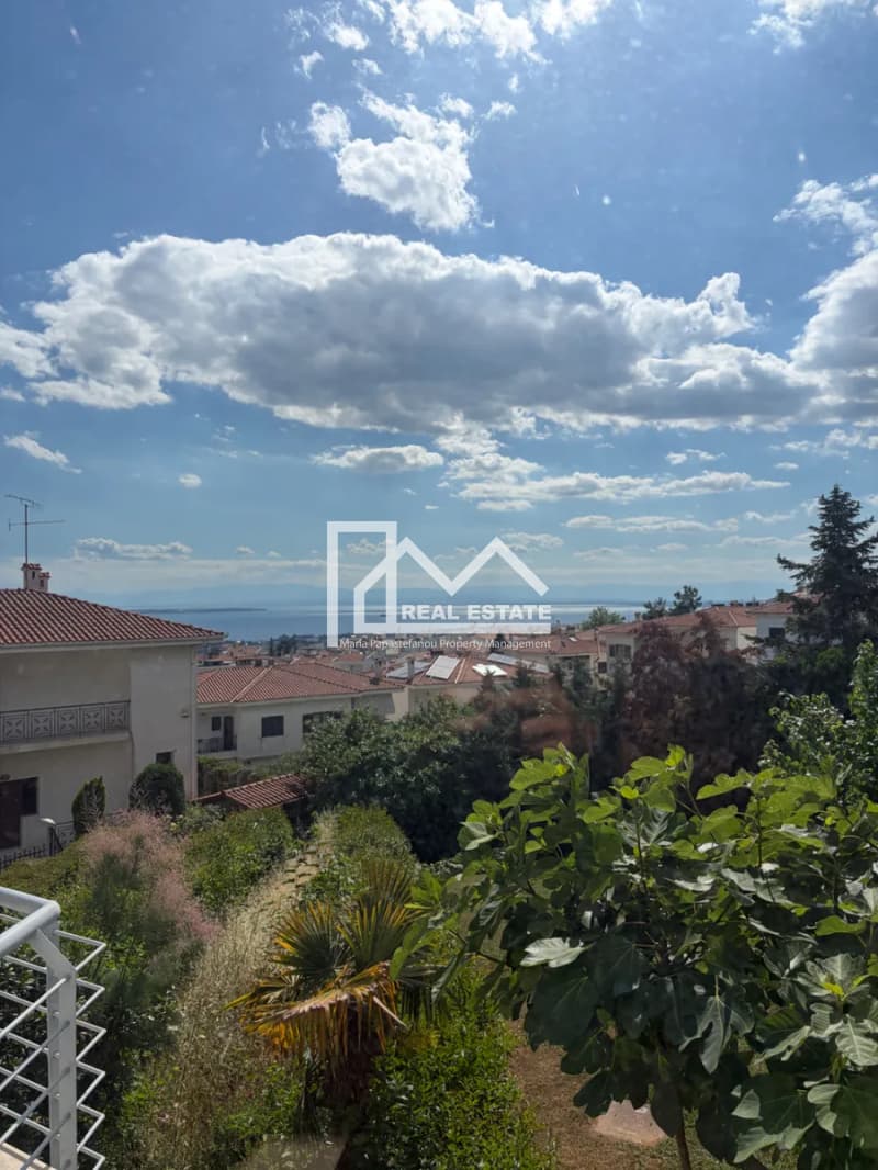 Apartment in Center, Panorama — Photo 6 of 10