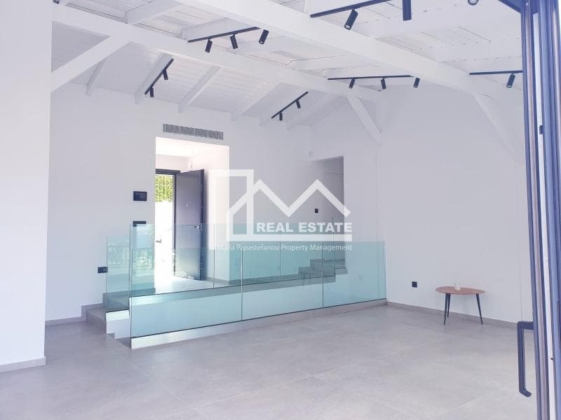 House in Saronida, Saronida — Photo 4 of 30