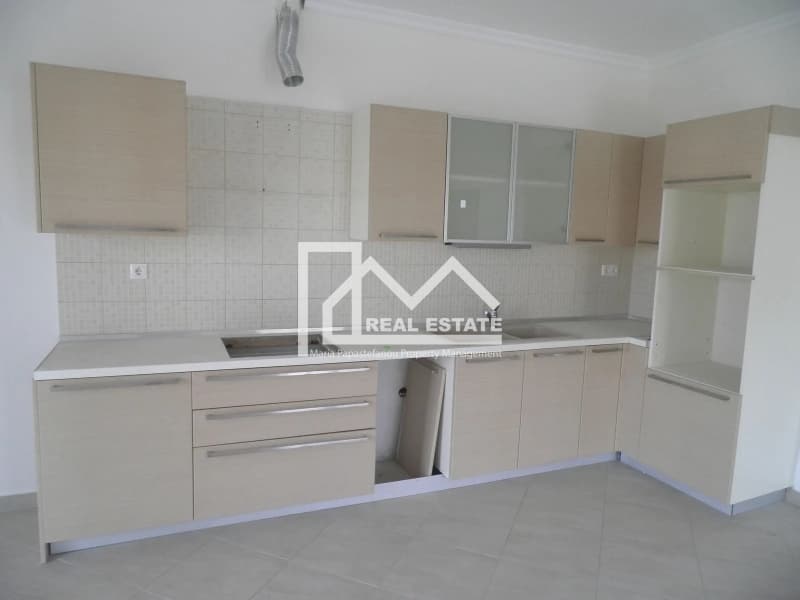Apartment in Palaiokastro, Oreokastro — Photo 1 of 10
