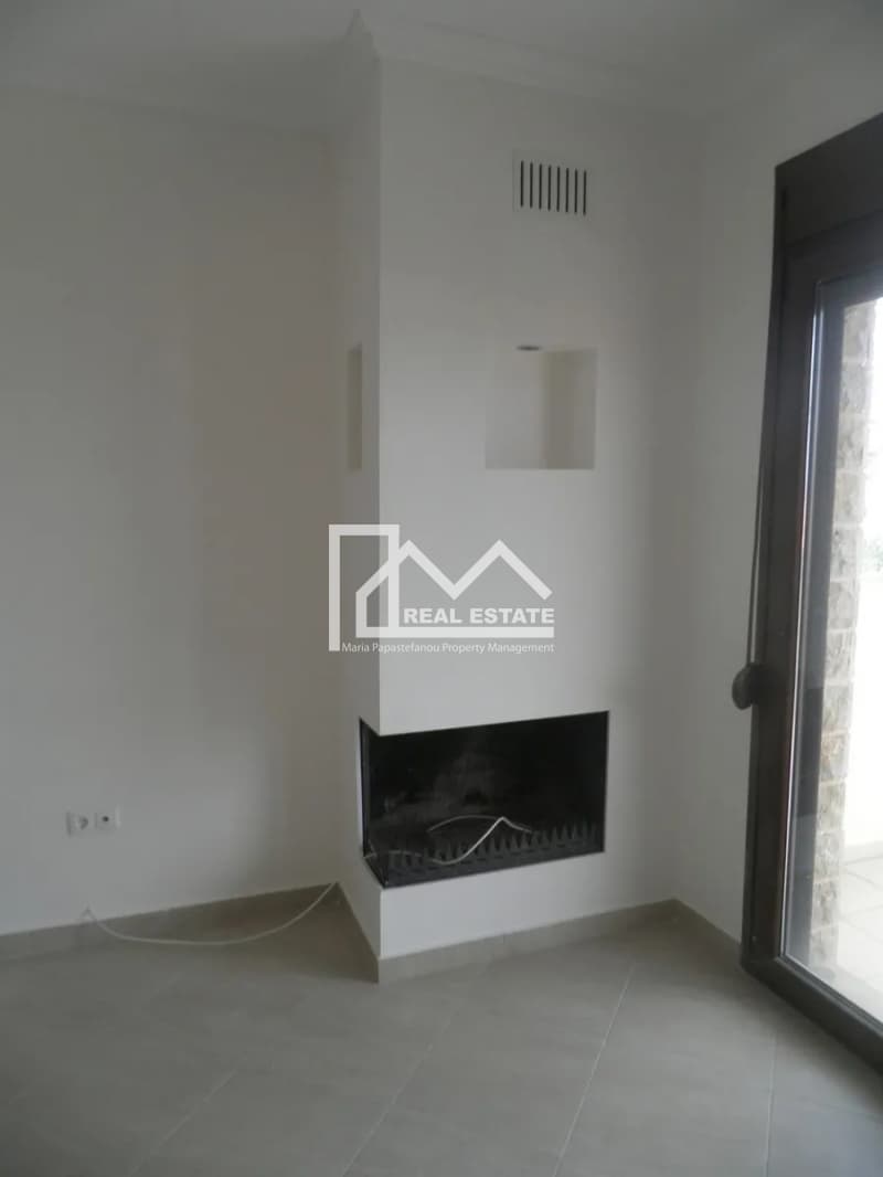 Apartment in Palaiokastro, Oreokastro — Photo 2 of 10