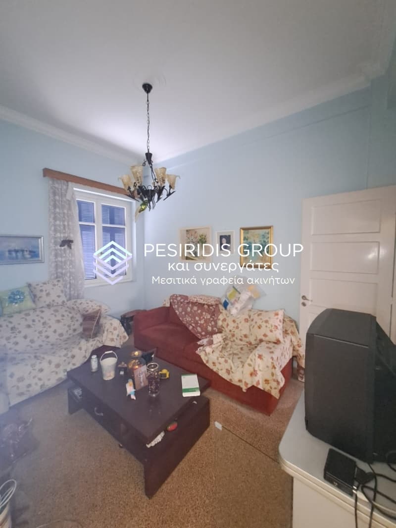 Apartment in Agios Ioannis, Neos Kosmos — Photo 1 of 21