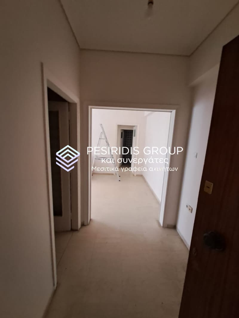 Apartment in Neo Pagkrati, Vironas — Photo 16 of 22