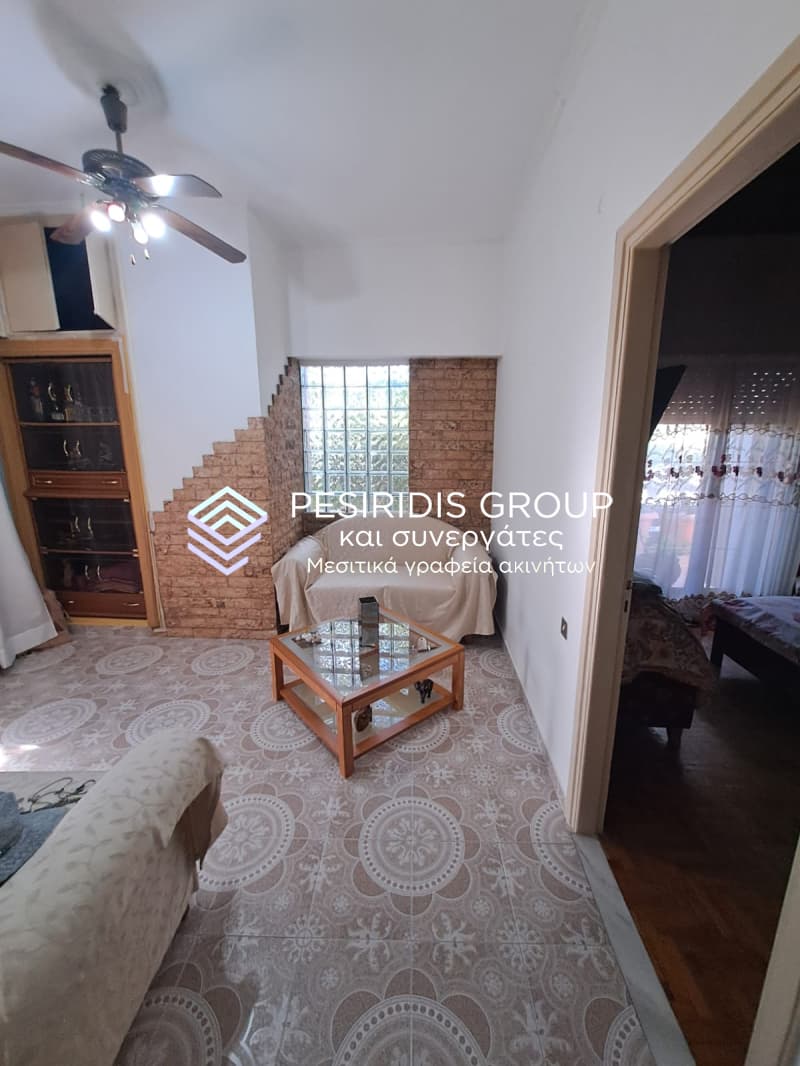 Apartment in Plateia Vathis, Kentro — Photo 2 of 27