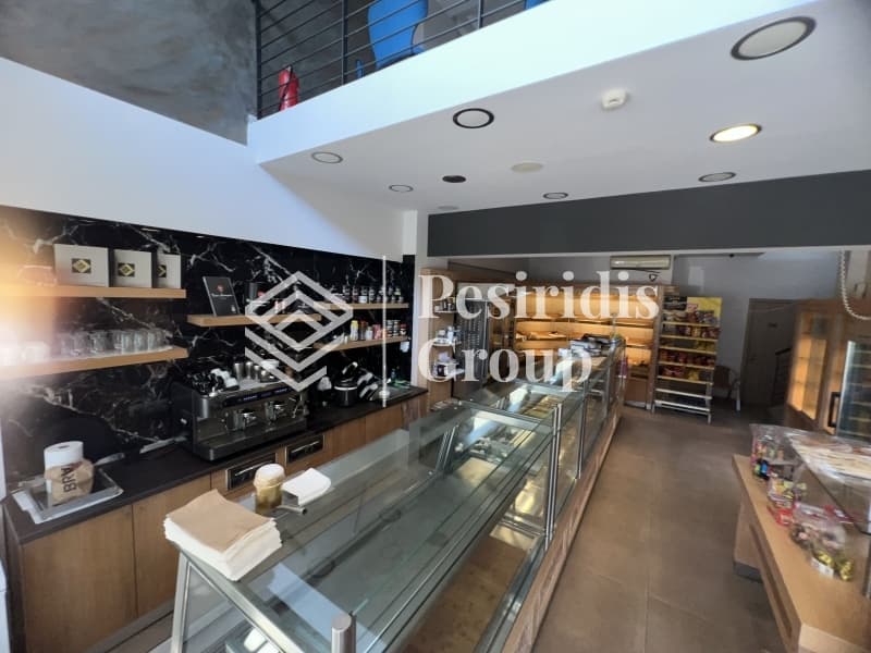 Retail Store in Foinikas, Kalamaria — Photo 3 of 19