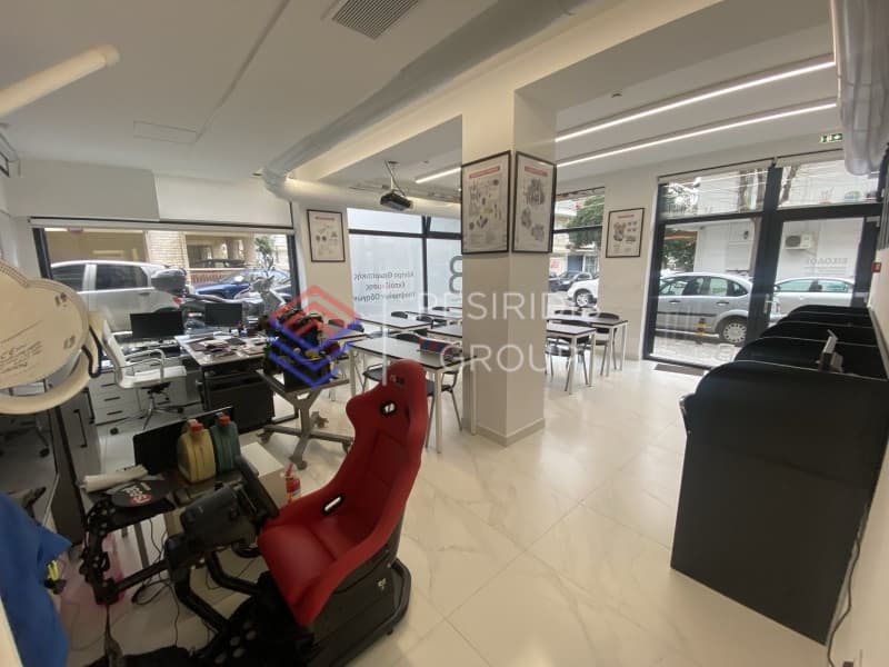 Retail Store in Omonia, Stavroupoli — Photo 4 of 30