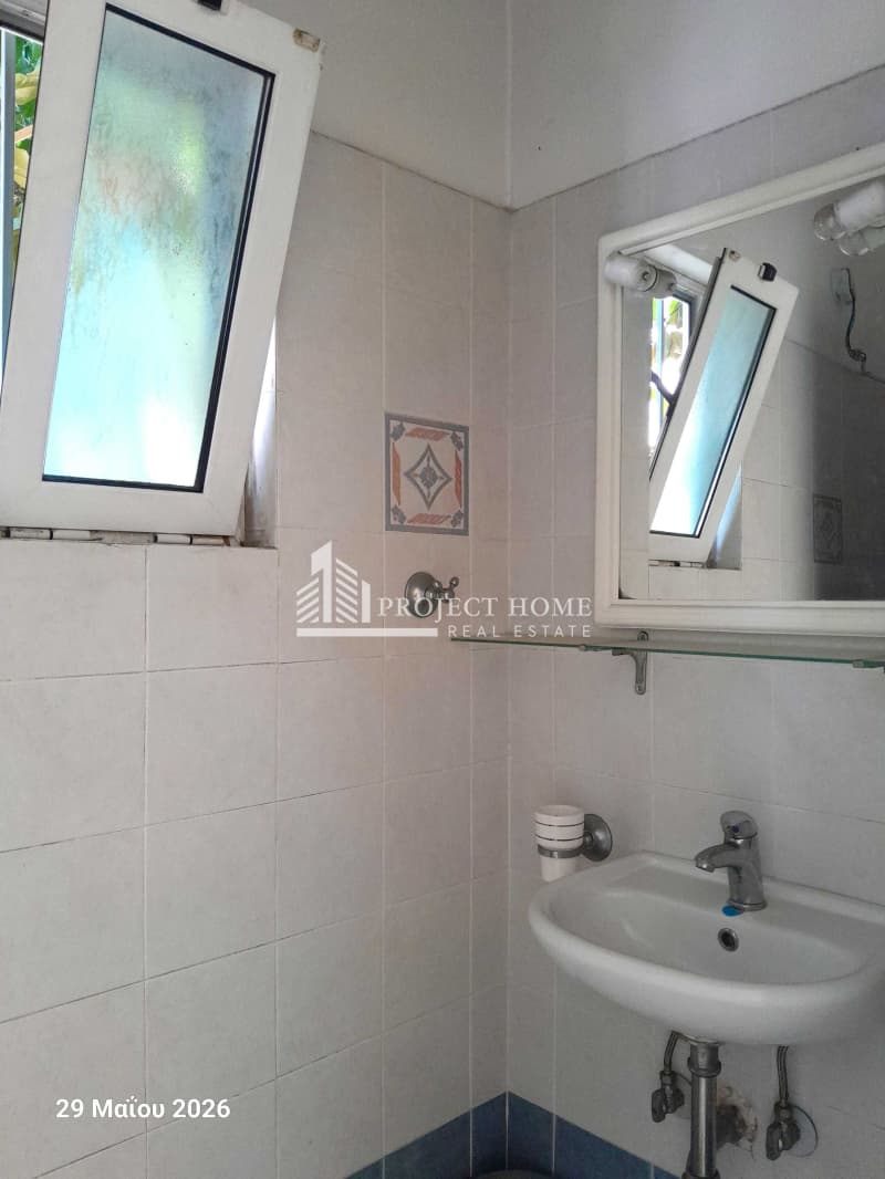 Retail Store in Ano Dafni, Dafni — Photo 12 of 14