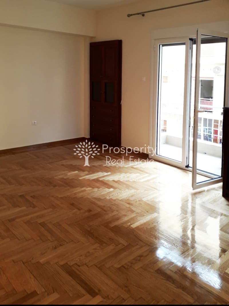 Apartment in Elinoroson, Goudi — Photo 8 of 27