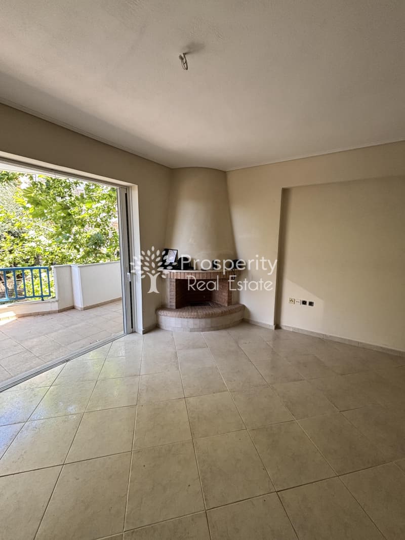 Apartment in Prasinos Lofos, Iraklio — Photo 1 of 13