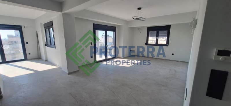 Apartment in Center, Thermi — Photo 4 of 14