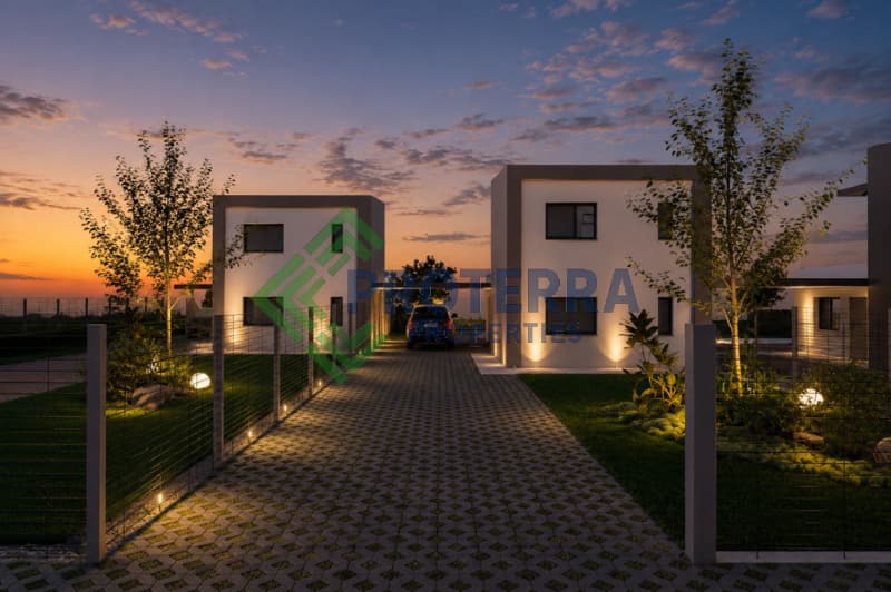 House in Center, Thermi — Photo 9 of 15