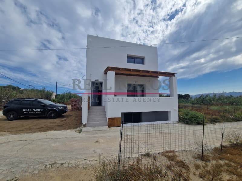 House in Agios Prokopios, Naxos — Photo 1 of 24