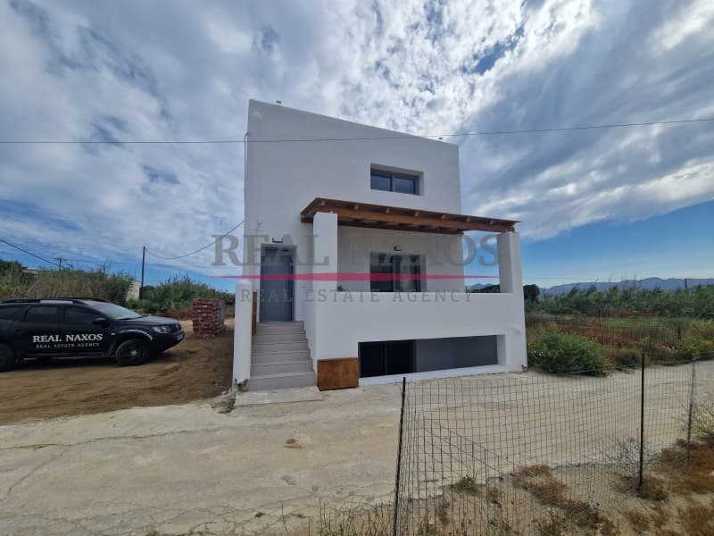 House in Agios Prokopios, Naxos — Photo 2 of 24
