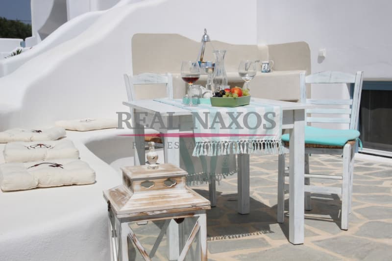 House in Mikri Vigla, Naxos — Photo 13 of 22