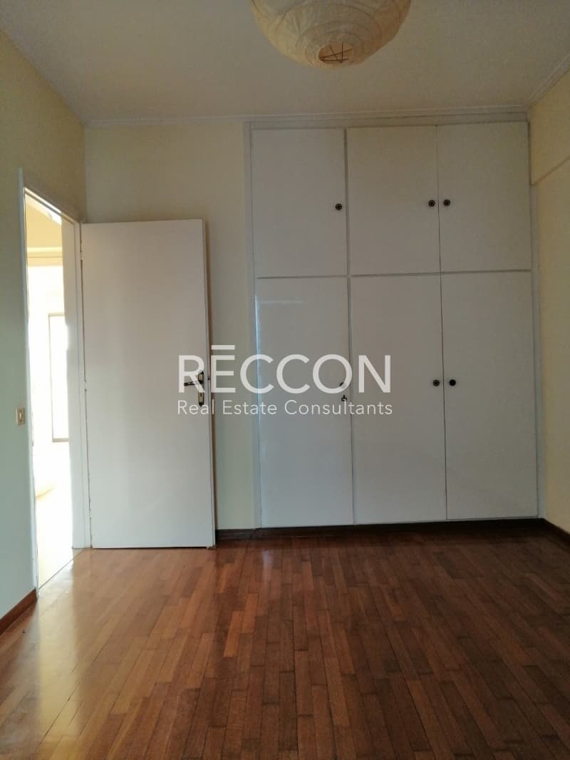 Apartment in Center, Nea Smyrni — Photo 14 of 28