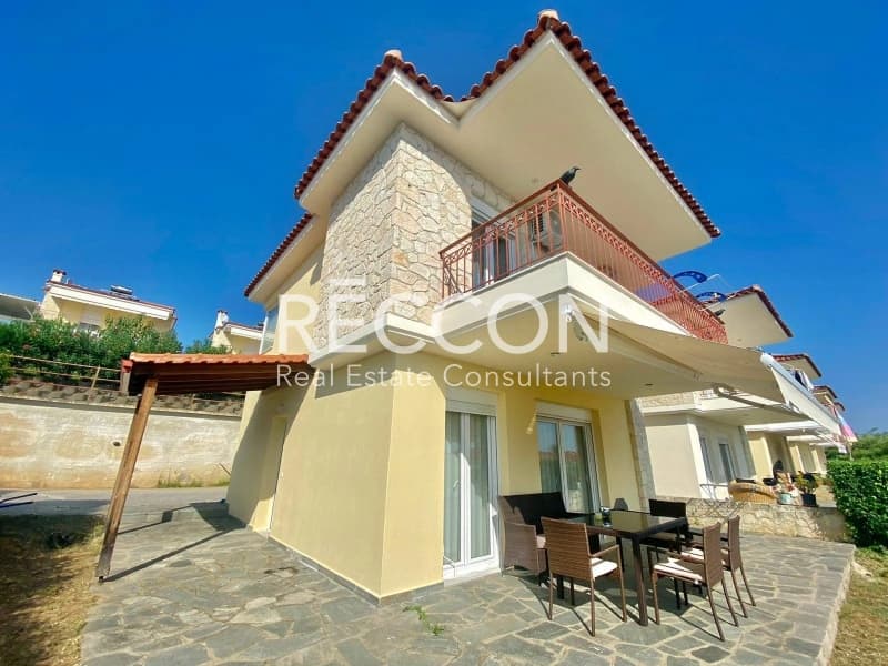 House in Loutra, Pallini — Photo 14 of 14