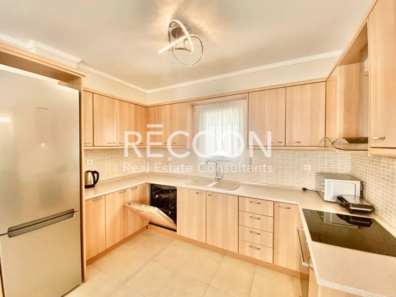 House in Loutra, Pallini — Photo 7 of 14