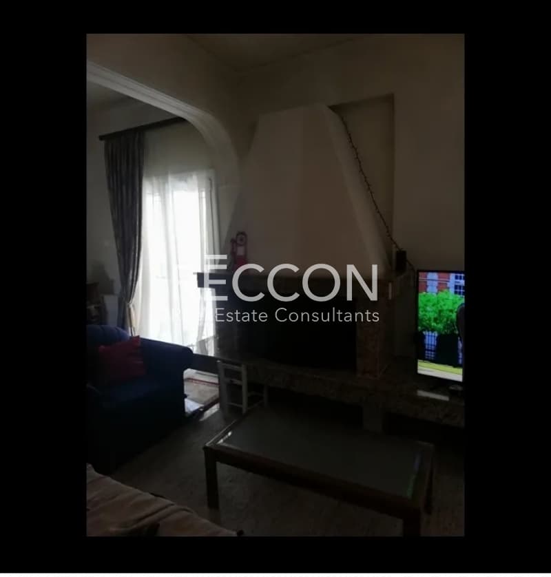 Apartment in Panorama, Dafni — Photo 2 of 11