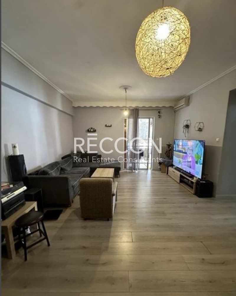 Apartment in Kinosargous, Koukaki - Makrigianni — Photo 3 of 30