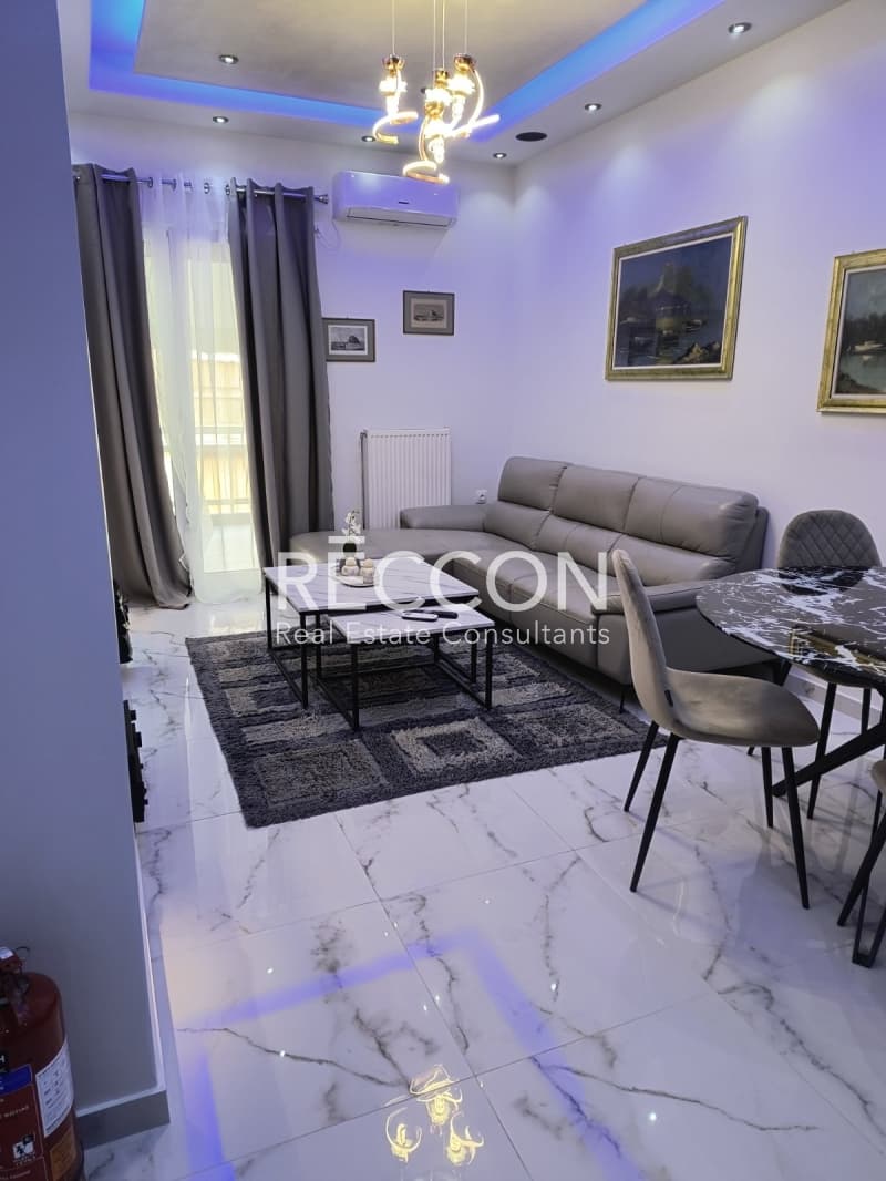 Διαμέρισμα στην Πλατεία Κολιάτσου, Λεωφ. Πατησίων - Λεωφ. Αχαρνών — Φωτογραφία 3 από 28