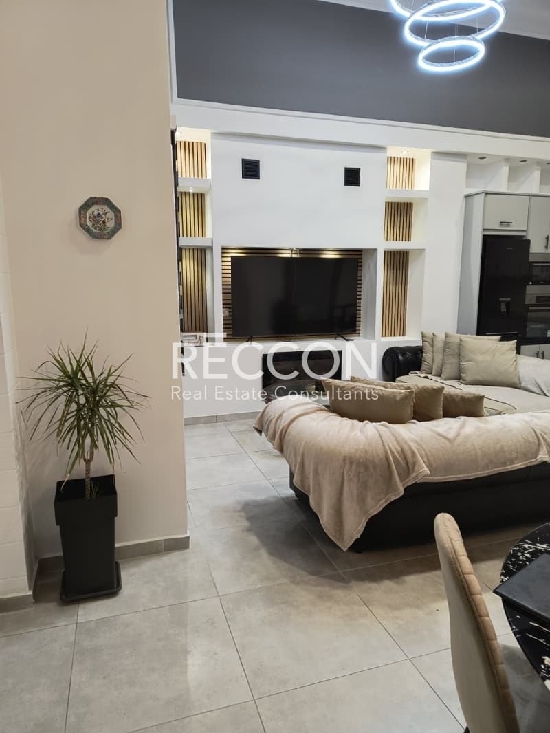 House in Plateia Koliatsou, Patision - Acharnon — Photo 6 of 30
