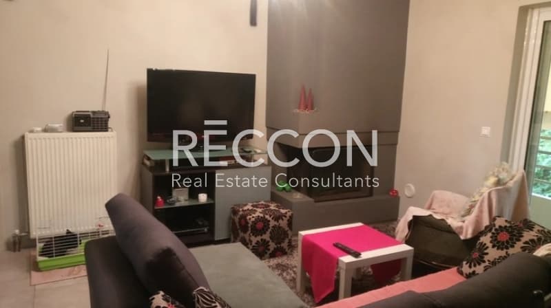 Apartment in Agia Marina, Ilioupoli — Photo 4 of 9