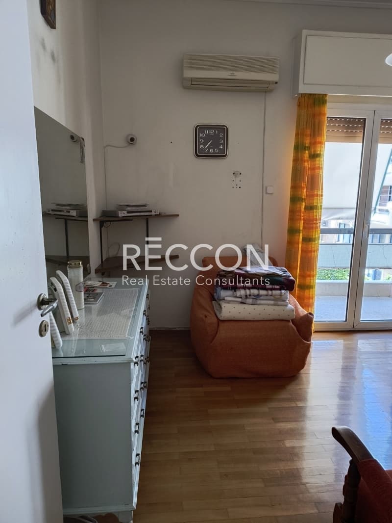 Apartment in Analipsi, Vironas — Photo 14 of 21