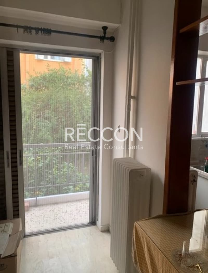 Apartment in Nea Elvetia, Vironas — Photo 1 of 7