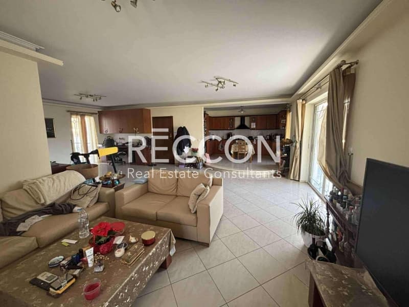 Apartment in Agia Varvara Dafnis, Dafni — Photo 1 of 19