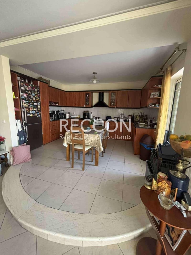 Apartment in Agia Varvara Dafnis, Dafni — Photo 4 of 19