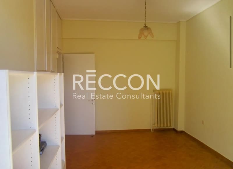 Apartment in Kato Kifisia, Kifisia — Photo 5 of 9