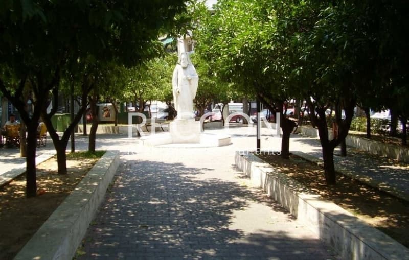 Κατάστημα στην Νέο Παγκράτι, Βύρωνας — Φωτογραφία 2 από 2
