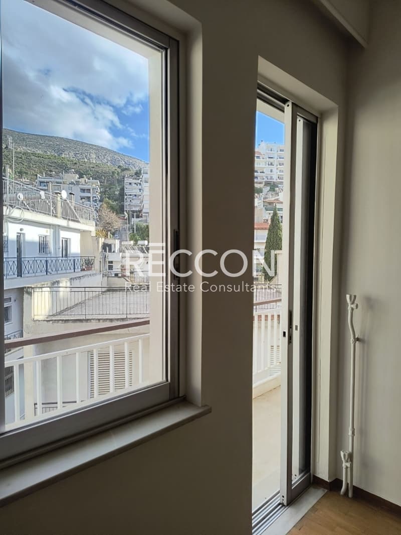 Διαμέρισμα στην Καρέας, Βύρωνας — Φωτογραφία 27 από 30