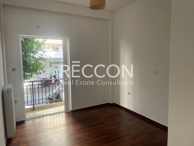Apartment in Dafni, Dafni — Photo 3 of 11