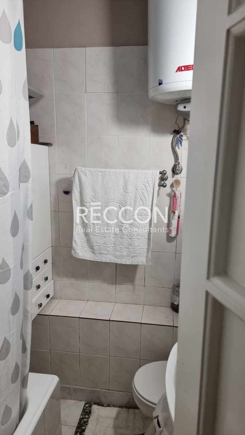 Apartment in akadimia Platonos, Kolonos - Kolokinthous — Photo 18 of 18