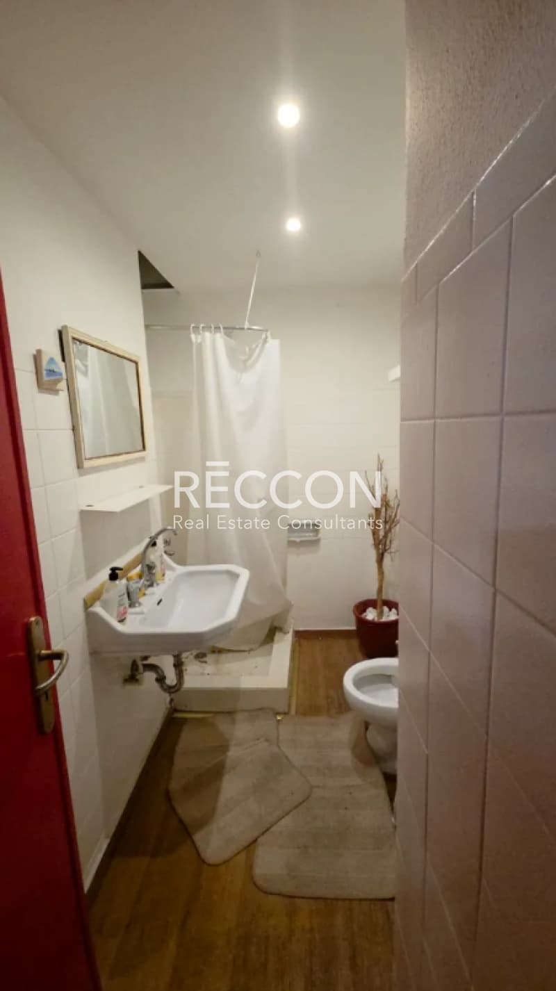 Apartment in Politechneio, Exarchia - Neapoli — Photo 8 of 11