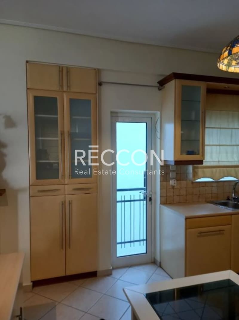 Apartment in Plateia Ntavari, Palaio Faliro — Photo 7 of 21