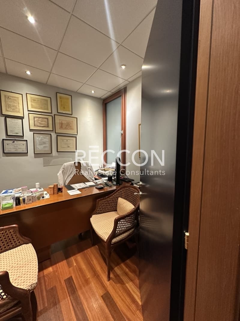 Apartment in akadimia Platonos, Kolonos - Kolokinthous — Photo 2 of 30