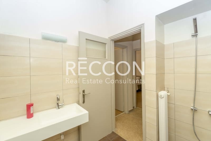 Apartment in Fokionos Negri, Kipseli — Photo 17 of 24