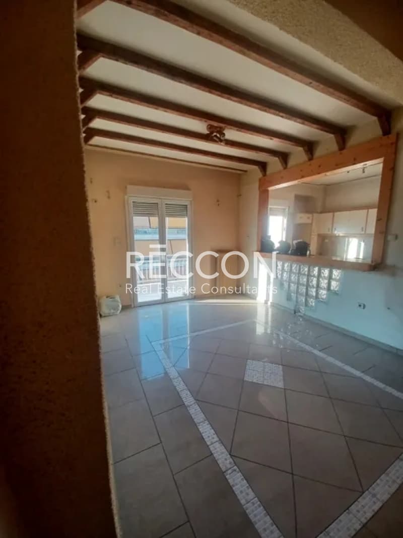Apartment in Charokopou, Kalithea — Photo 1 of 9