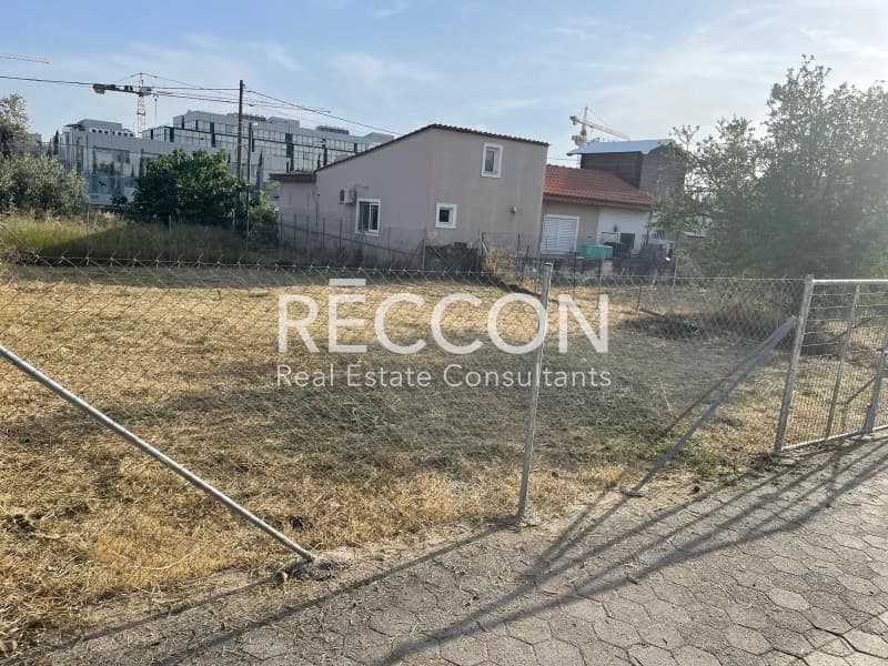 Building Plot in Soros, Marousi
