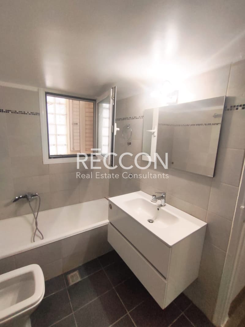 Apartment in Neo Pagkrati, Vironas — Photo 2 of 13