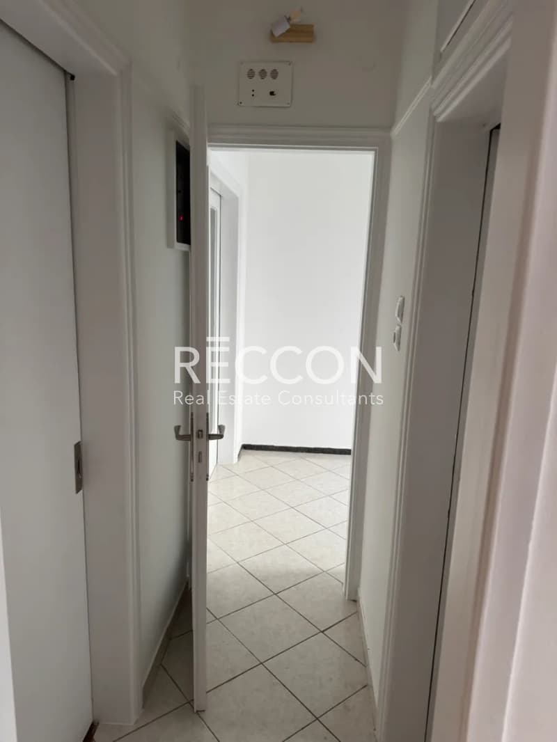 Apartment in Agia Sofia, Neo Psichiko — Photo 9 of 16