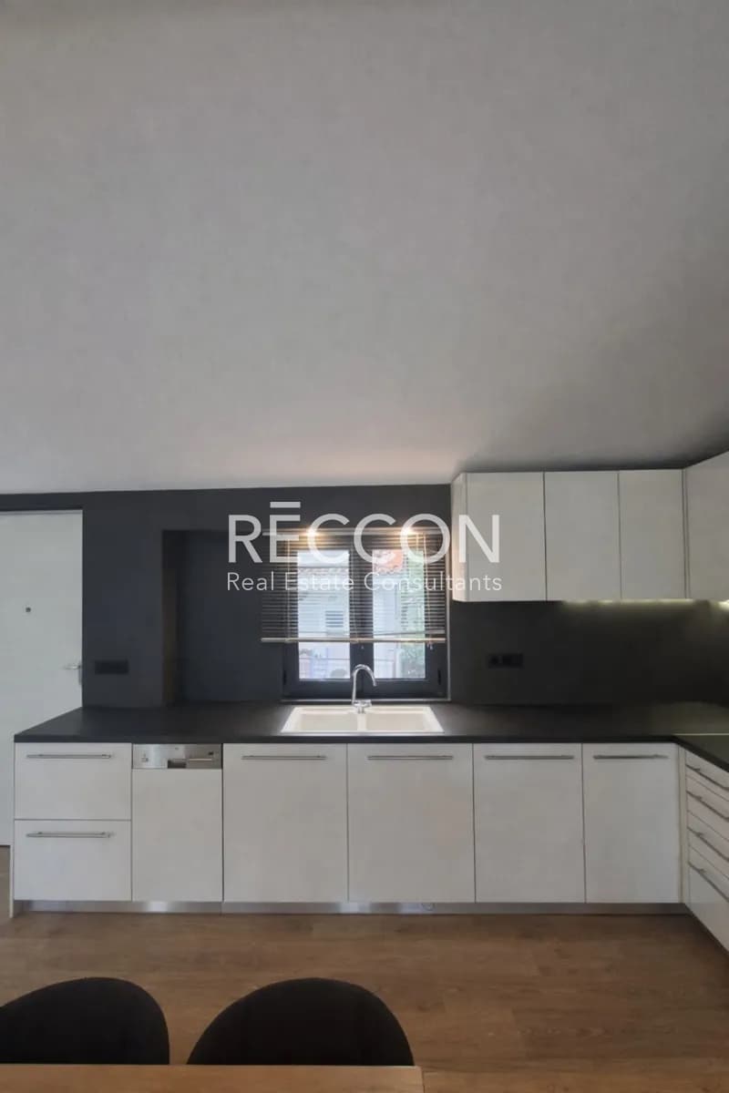 Apartment in Center, Agios Stefanos — Photo 8 of 18