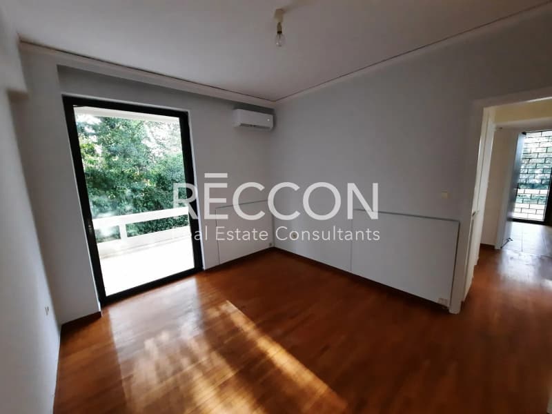 Apartment in Nea Kifisia, Kifisia — Photo 18 of 22