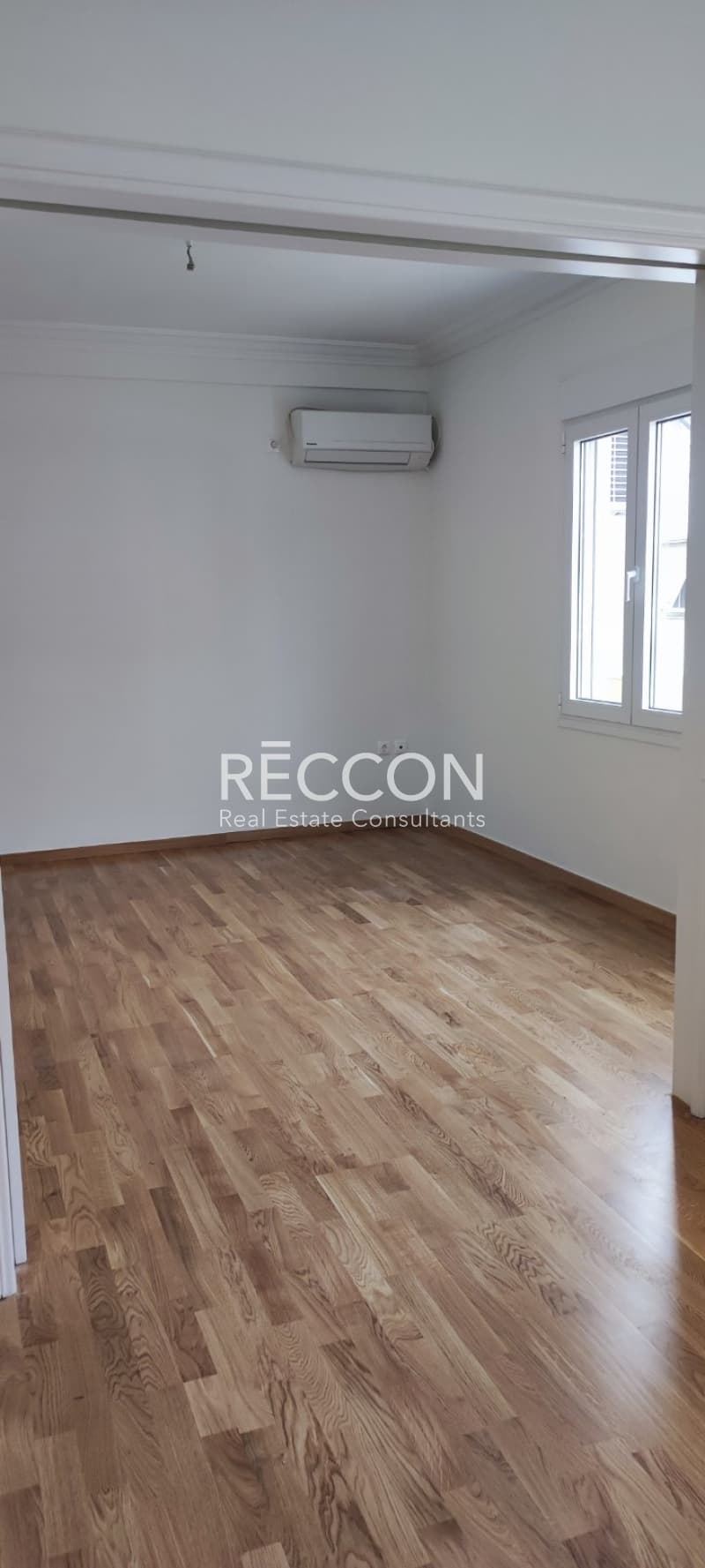 Apartment in Evelpidon, Poligono - Tourkovounia — Photo 1 of 7
