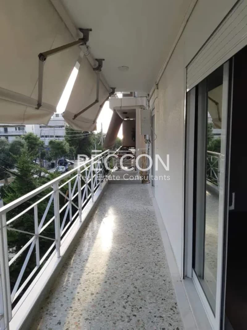 Apartment in Center, Vouliagmeni — Photo 9 of 14