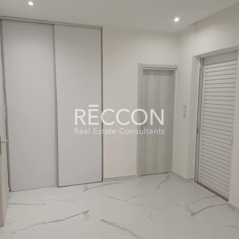 Apartment in Ekteloniston - Eforiakon, Alimos — Photo 5 of 11