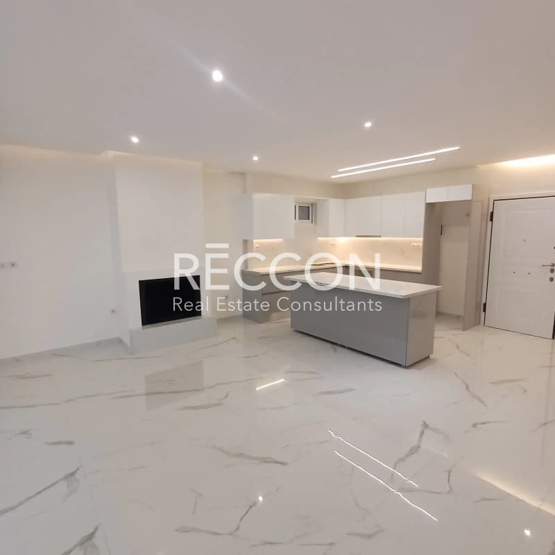 Apartment in Ekteloniston - Eforiakon, Alimos — Photo 2 of 11