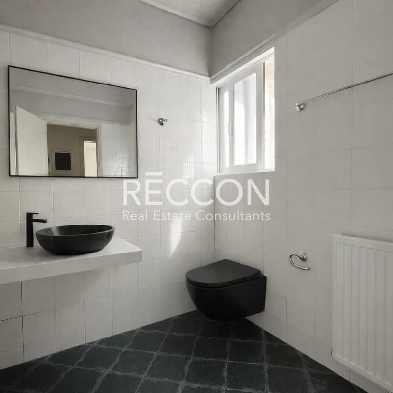 Apartment in Faneromeni, Cholargos — Photo 1 of 7