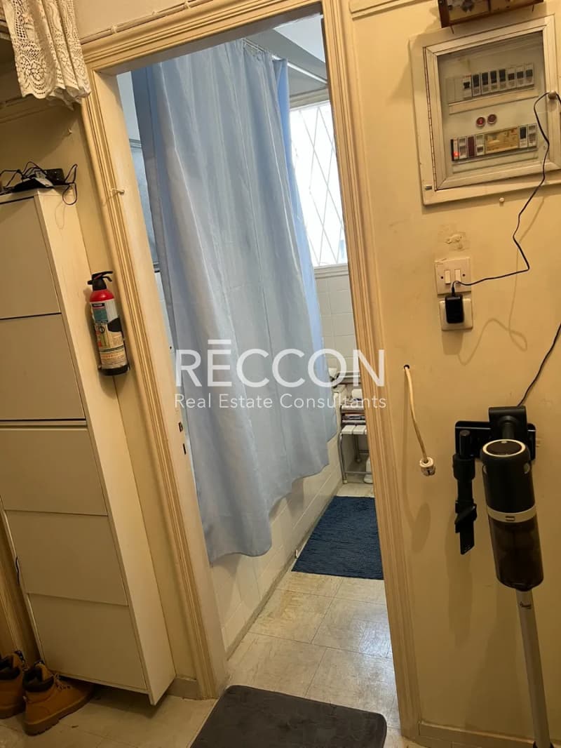 Apartment in Politechneio, Exarchia - Neapoli — Photo 17 of 23